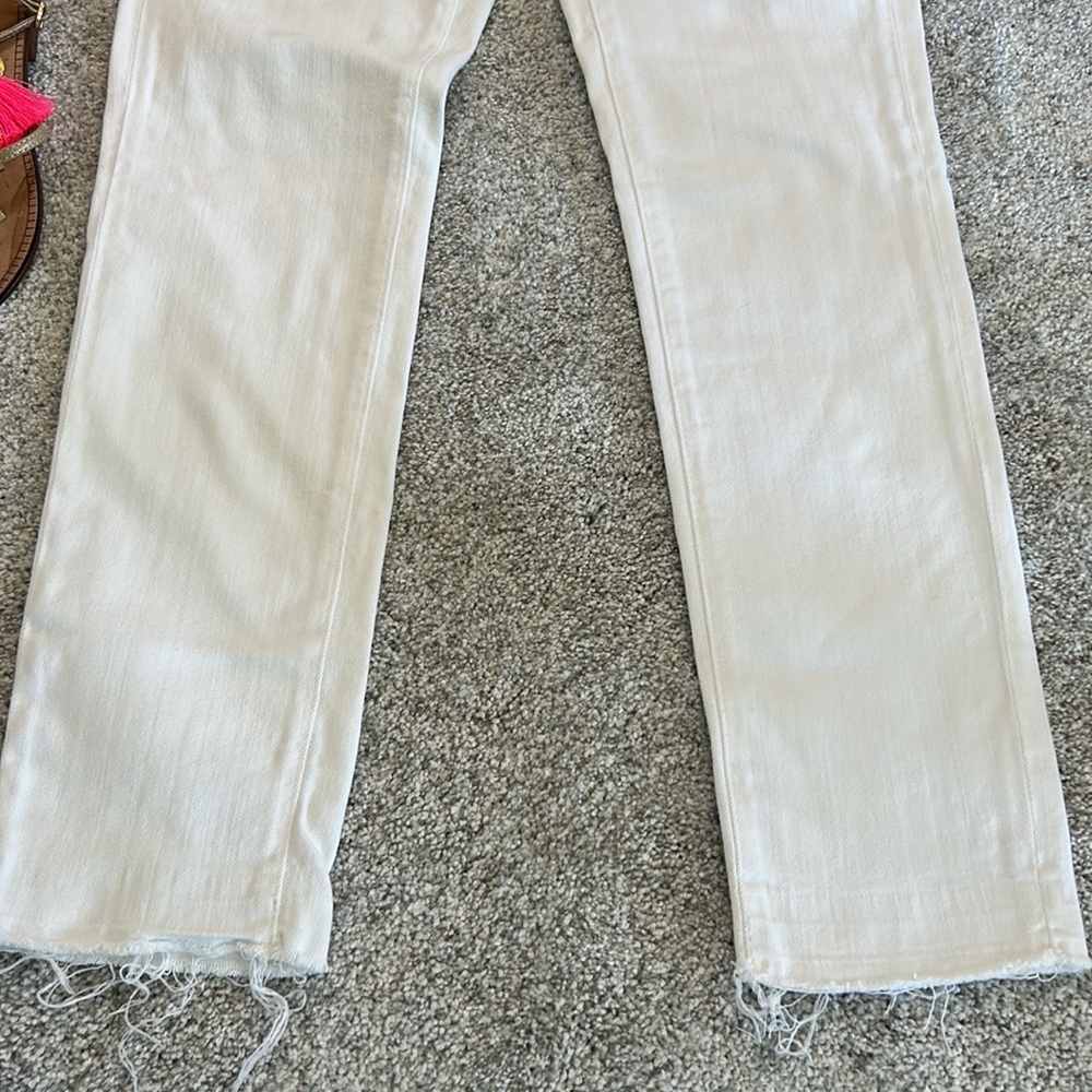 AG The Stevie Ankle in White - Picture 4 of 9